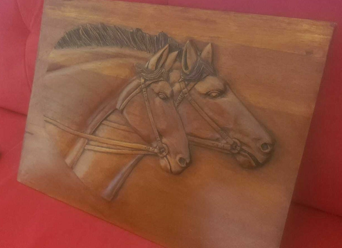 Sculpture carved in Wood / Contemporary / FINE Artwork